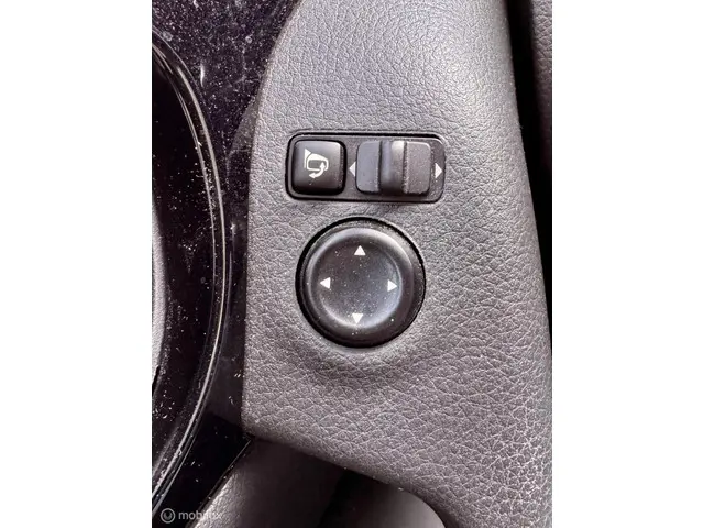 Nissan QASHQAI 1.3 DIG-T Business Edition 2020 Benzine 29