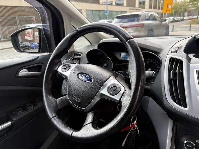 Ford C-MAX 1.0 Trend 2014 Benzine 15