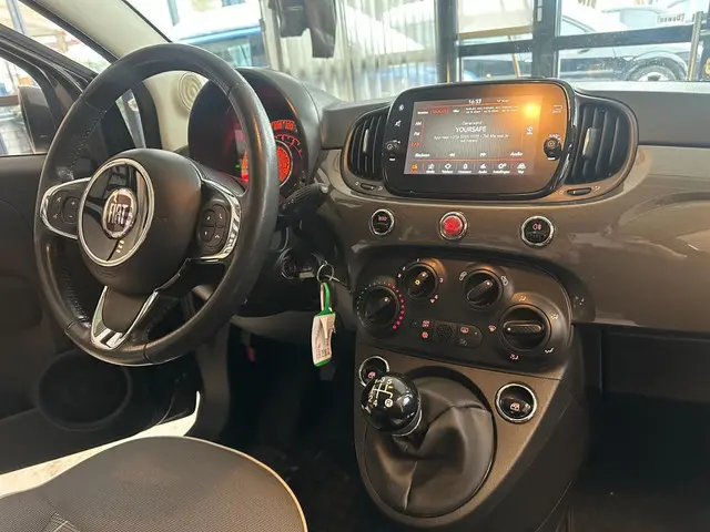Fiat 500 0.9 TwinAir Turbo Collezione 2018 Benzine 8