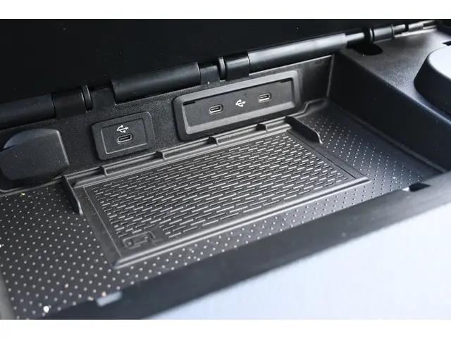 Mercedes-Benz Sprinter 317 CDI L2H2 Pro HD 2024 Diesel 16