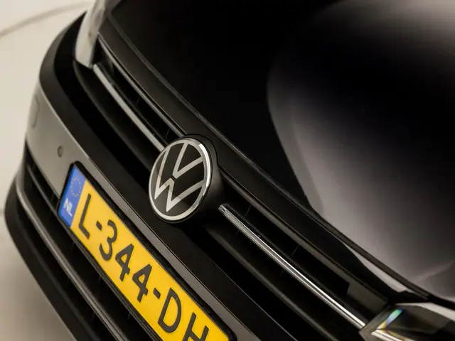 Volkswagen Polo 1.0 TSI Sportline 2021 Benzine 29