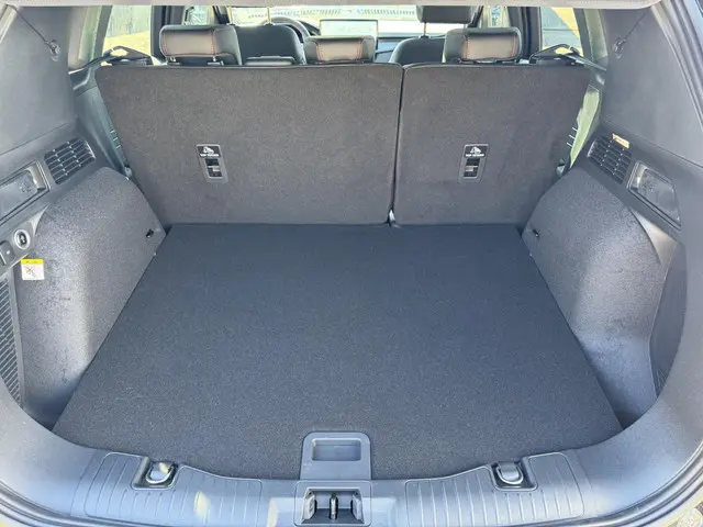 Ford Kuga 2.5 PHEV ST-Line X 2025 Hybride Benzine 11
