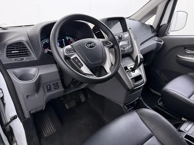 BYD ETP3 Standard 45 kWh 2023 Elektrisch 19