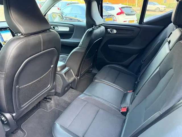 Volvo XC40 1.5 T3 Momentum Pro 2019 Benzine 14