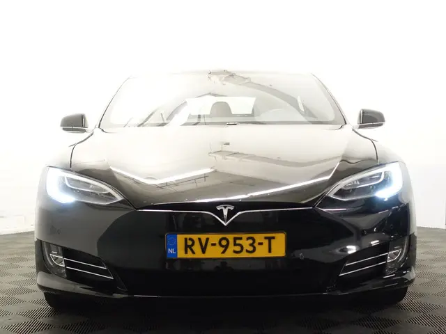 Tesla Model S 75D Performance Pack 2018 Elektrisch 33