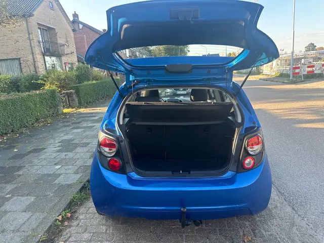 Chevrolet Aveo 1.2 LT 2013 Benzine 9