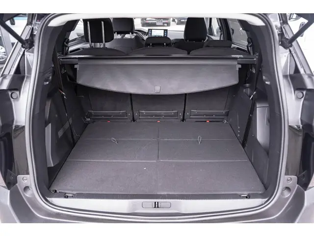 Peugeot 5008 1.5 HDI 2022 Diesel 10