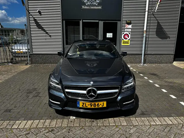 Mercedes-Benz CLS Shooting Brake 350 2014 Benzine 2