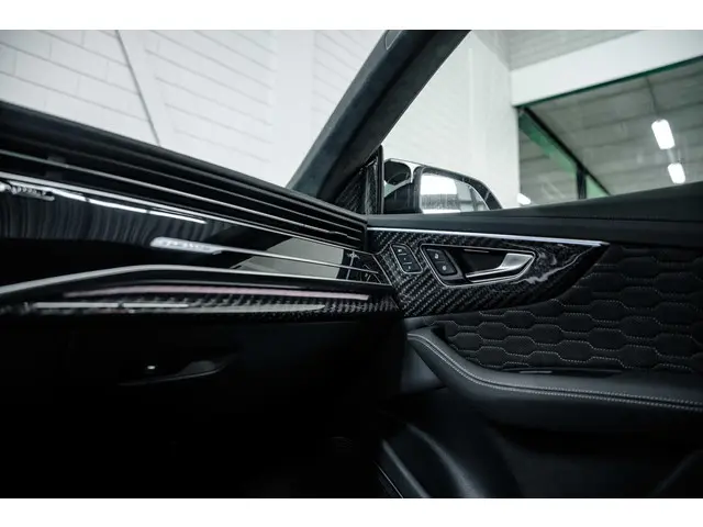 Audi RSQ8 ABT Signature Edition 2022 Benzine 52