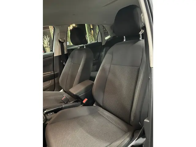 Volkswagen Polo 1.0 TSI R-Line 2018 Benzine 17