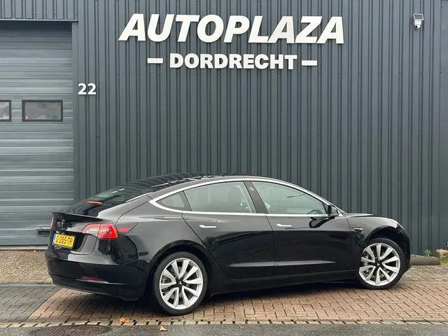 Tesla Model 3 Standard RWD Plus 60 kWh 2019 Elektrisch 9