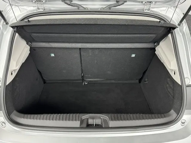 Renault Clio 1.0 TCe Intens 2019 Benzine 15