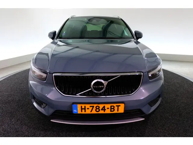 Volvo XC40 1.5 T3 Momentum Pro 2020 Benzine 23