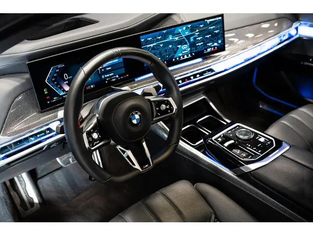 BMW 7 Serie 740d xDrive 2023 Diesel 32