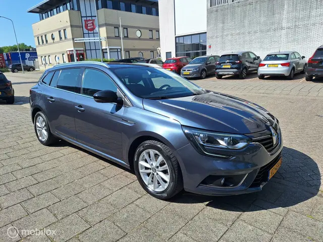 Renault Mégane Estate 1.2 TCe LIMITED 2018 Benzine 5