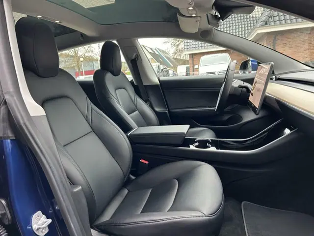 Tesla Model 3 Long Range 75 kWh 2019 Elektrisch 15