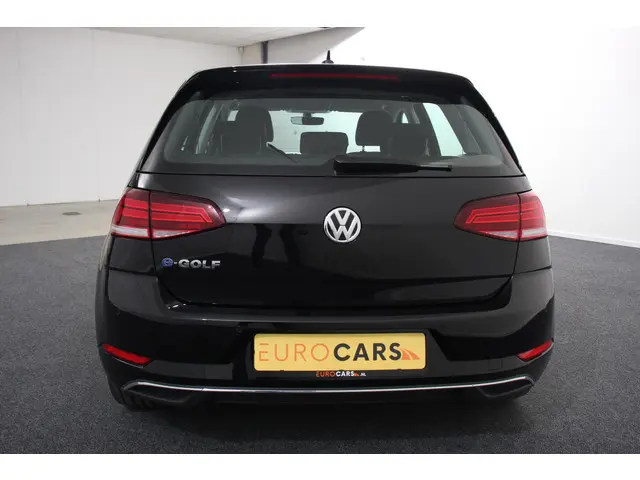 Volkswagen e-Golf Edition 2019 Elektrisch 24