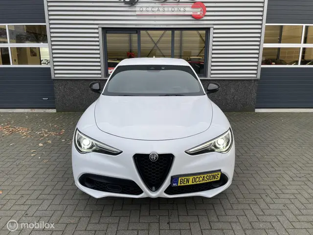 Alfa Romeo Stelvio 2.0 T AWD Veloce BOMVOLL!! 2018 Benzine 7