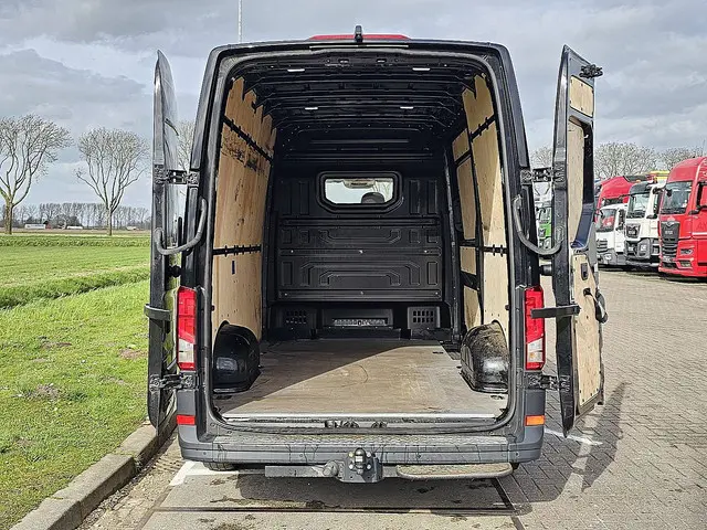 MAN TGE 3.140 2019 Diesel 13