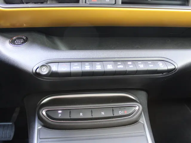 Jeep Avenger 1st Edition 54 kWh 2023 Elektrisch 16