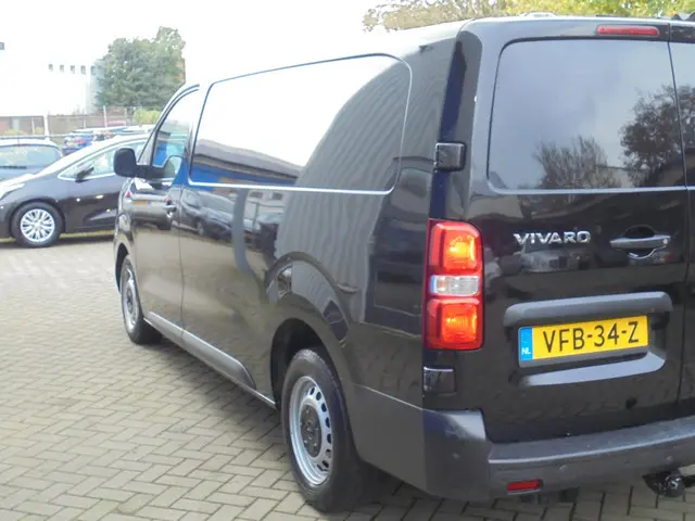 Opel Vivaro 2.0 CDTI L3H1 Edition Nette auto 2020 Diesel 4