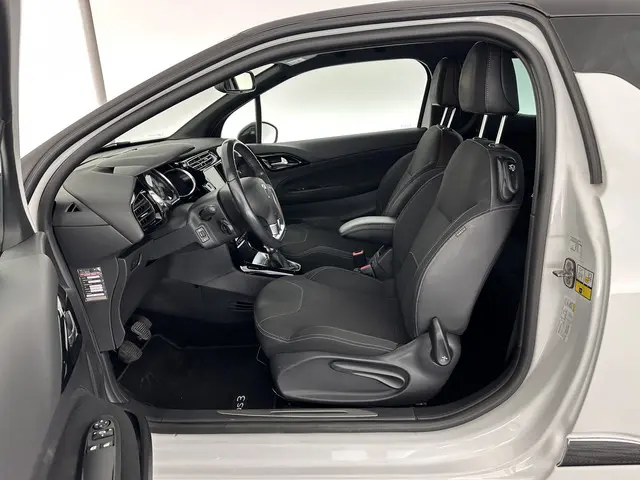 DS DS 3 1.6 BlueHDi Business 2015 Diesel 8