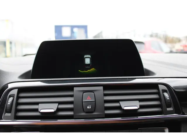 BMW 1 Serie 120i Sport Line 184PK 2018 Benzine 21