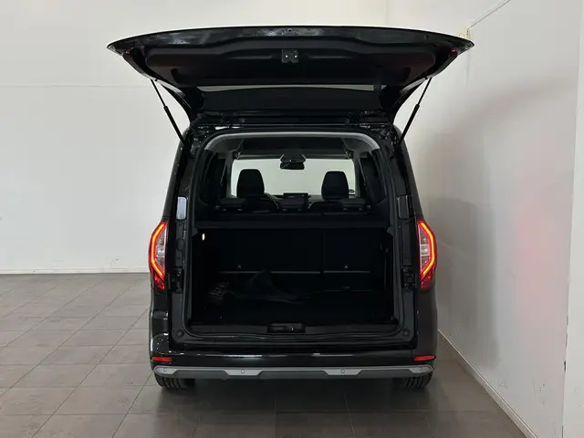 Renault Kangoo 1.3 TCe 130 GPF Techno 2022 Benzine 31