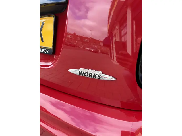 MINI Cooper Mini 2.0 John Works Chili 2016 Benzine 7