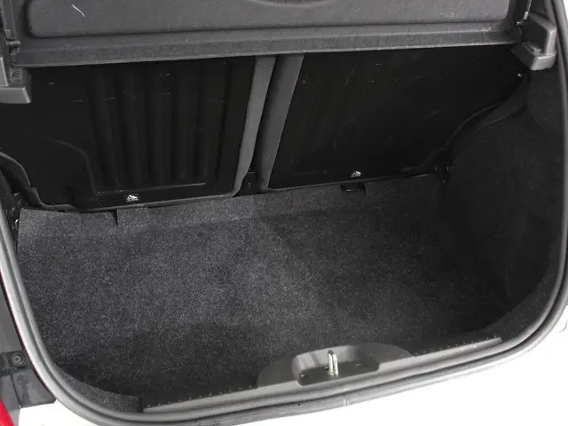 Fiat 500 1.0 Hybrid Dolcevita Finale 2024 Benzine 34