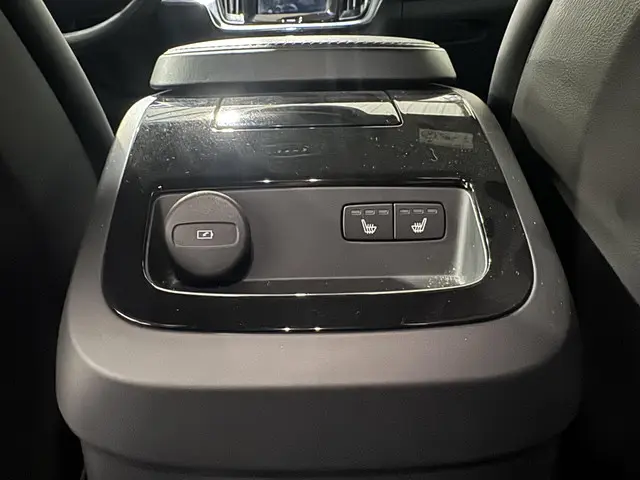 Volvo S90 2.0 T8 AWD R-Design 2021 Hybride Benzine 22