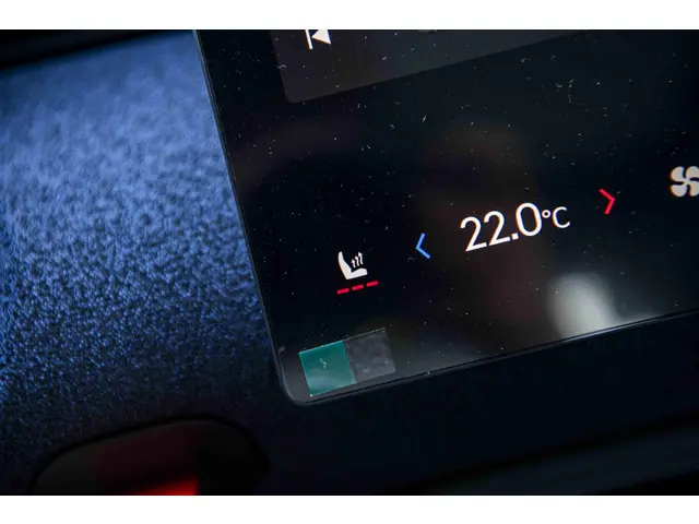 Lynk & Co 02 Core 66 kWh 2026 Elektrisch 26