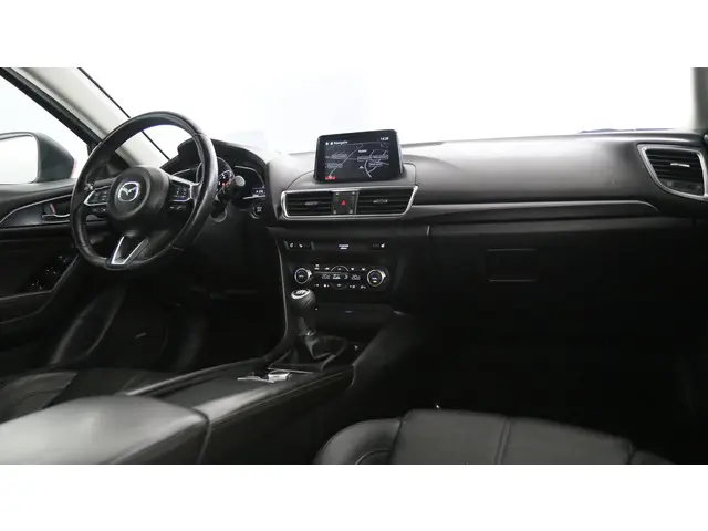 Mazda 3 2.0 SkyActiv-G 120 GT-M 2017 Benzine 19
