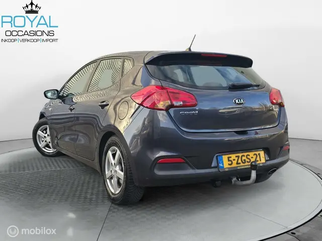 Kia cee'd 1.6 GDI ComfortLine |Jaar Garantie !! 2015 Benzine 5