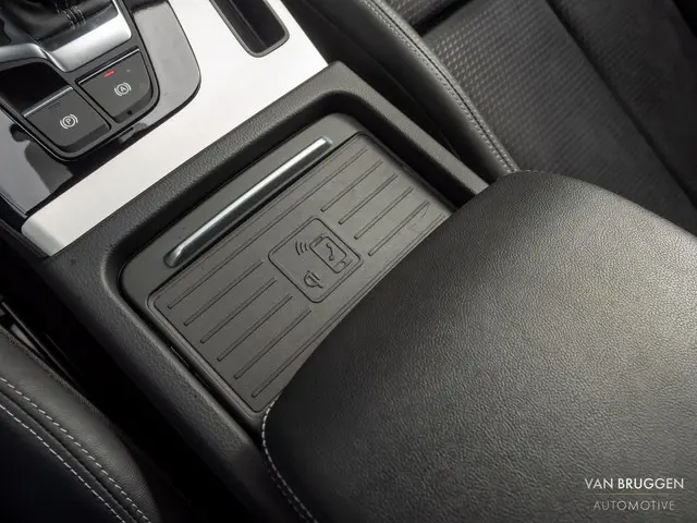 Audi Q5 Sportback 55 TFSI e S-Line 2022 Hybride Benzine 40