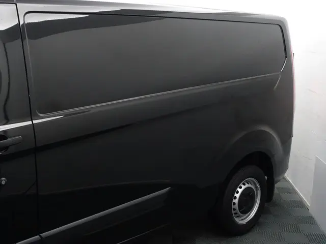 Ford Transit Custom 290 2.2 TDCI L2 Edition- 2016 Diesel 22