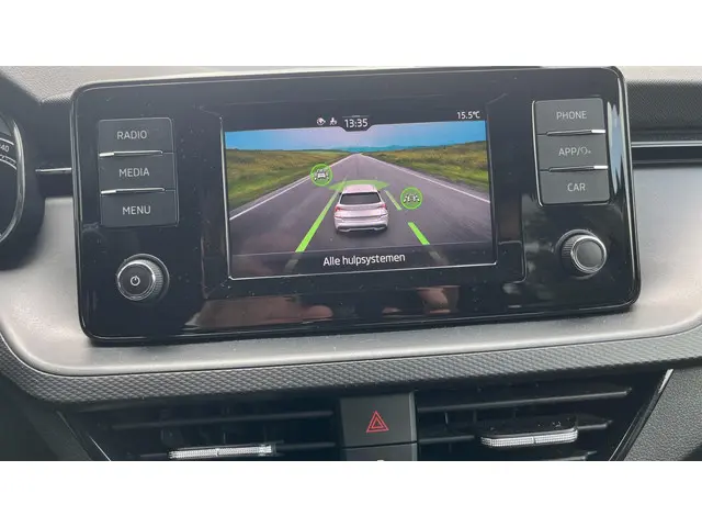 Škoda Kamiq 1.0 TSI Ambition 2023 Benzine 26
