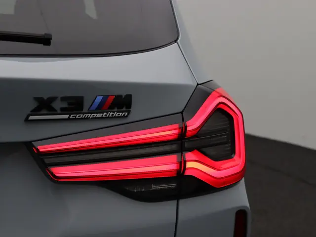 BMW X3 M Competition 2023 Benzine 9