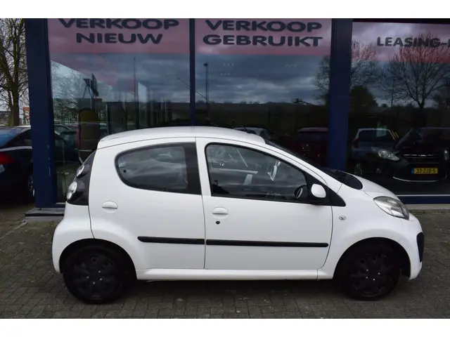 Citroën C1 1.0 Collection 5 deurs airco 2013 Benzine 5