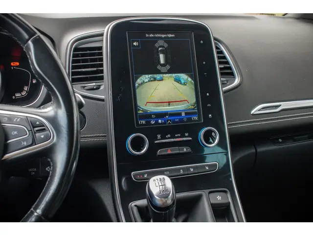 Renault Scénic TCe 140 Bose 2020 Benzine 21