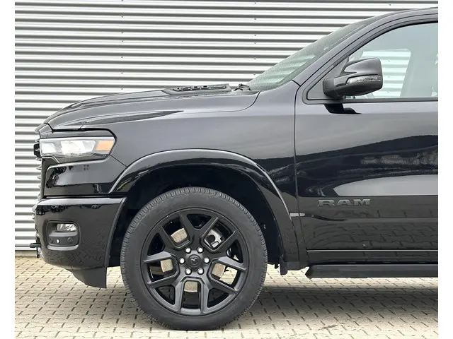 Dodge Ram 1500 3.0 V6 4x4 Crew Cab Laramie 2024 Benzine 7