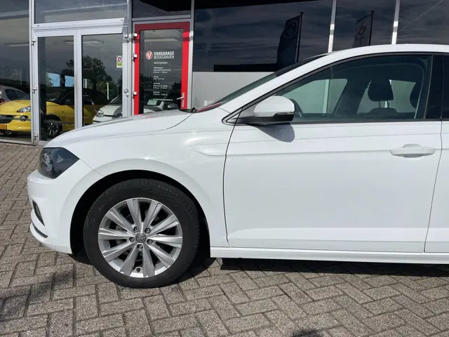 Volkswagen Polo 1.0 TSI Highline 2019 Benzine 18