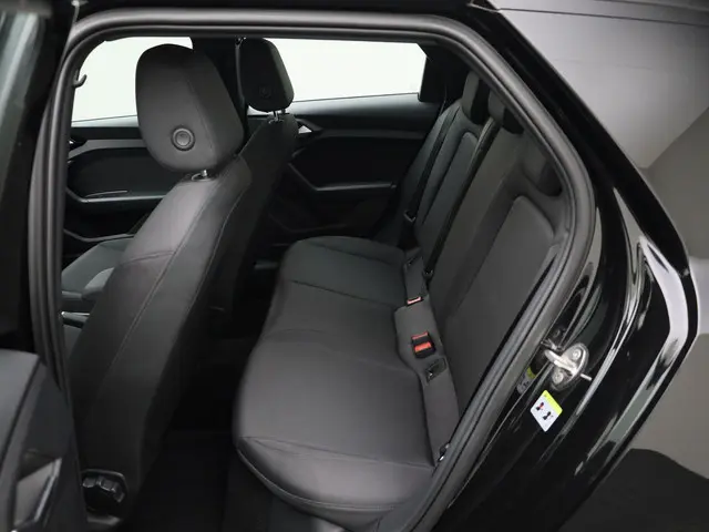 Audi A1 Sportback 25 TFSI/95PK Pro Line 2021 Benzine 18