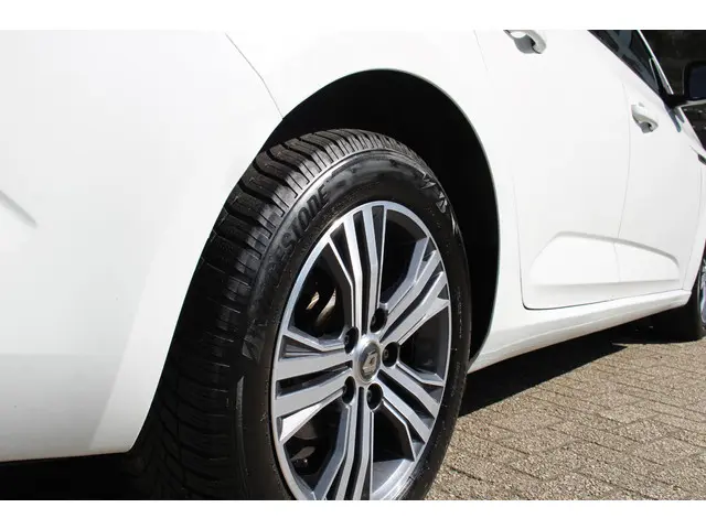 Renault Mégane Estate 1.3 TCe Intens 2021 Benzine 13