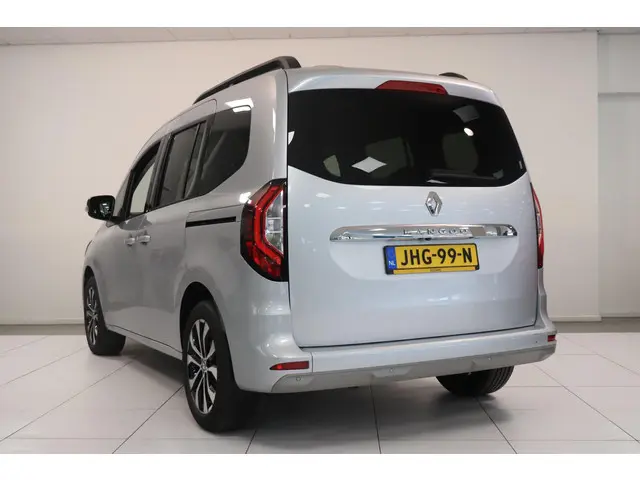 Renault Kangoo 1.3 TCe 130 Luxe Family EDC 2023 Benzine 6