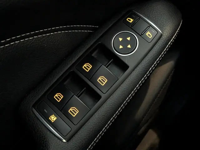 Mercedes-Benz B-Klasse 200 2012 Benzine 16