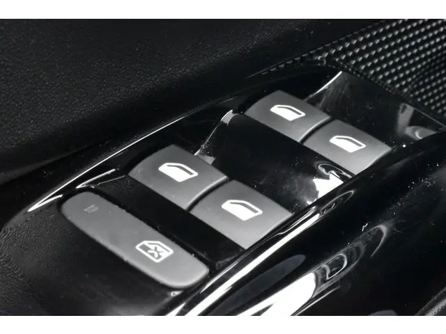 Citroën C3 PureTech 110 EAT6 Shine 2021 Benzine 15