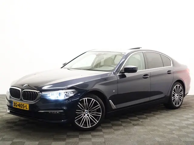 BMW 5 Serie 520i M-Sport Individual Aut- 2019 Benzine 4