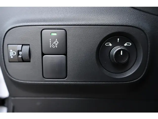 Citroën C3 1.2 Shine 2017 Benzine 27