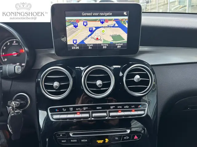 Mercedes-Benz GLC 250 4MATIC Prestige AMG 2016 Benzine 17